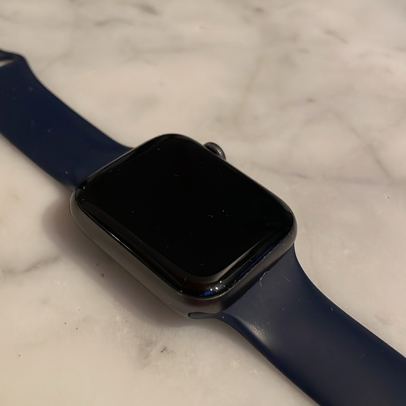 Apple Watch Series 6 GPS, 44mm Aluminum & Ceramic Case, Deep Navy Sports Band - Picture 7 of 11